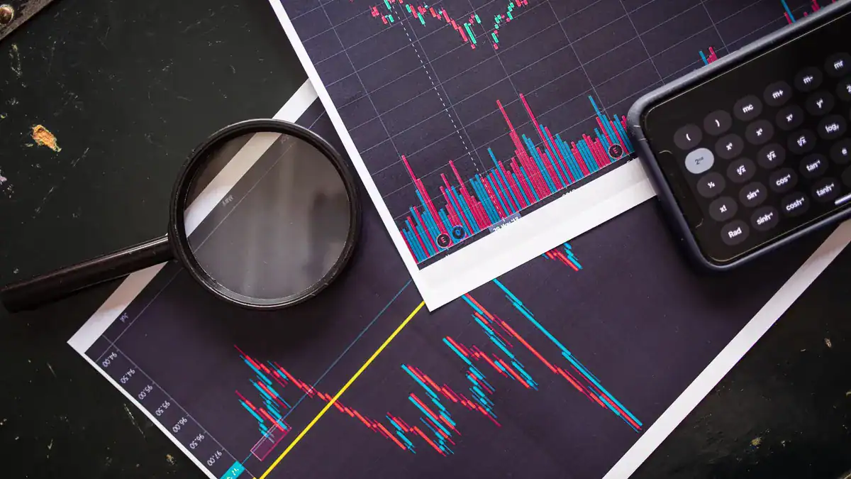 XRP 馬丁格爾策略回測數據,策略概念與績效總覽情境示意